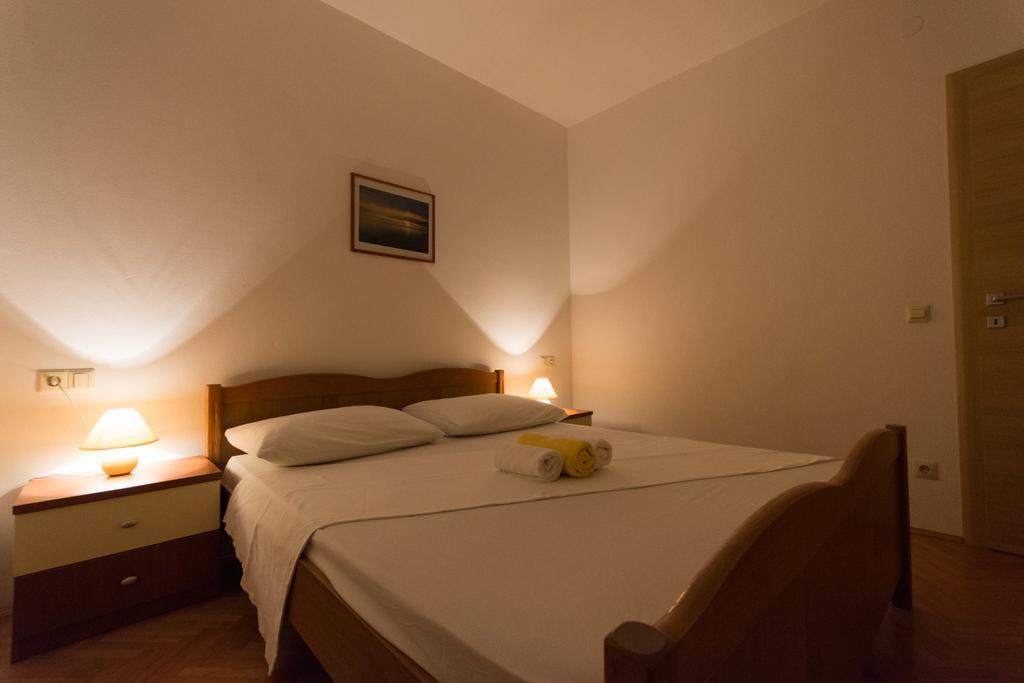 Apartmani Gaube Трогір Екстер'єр фото