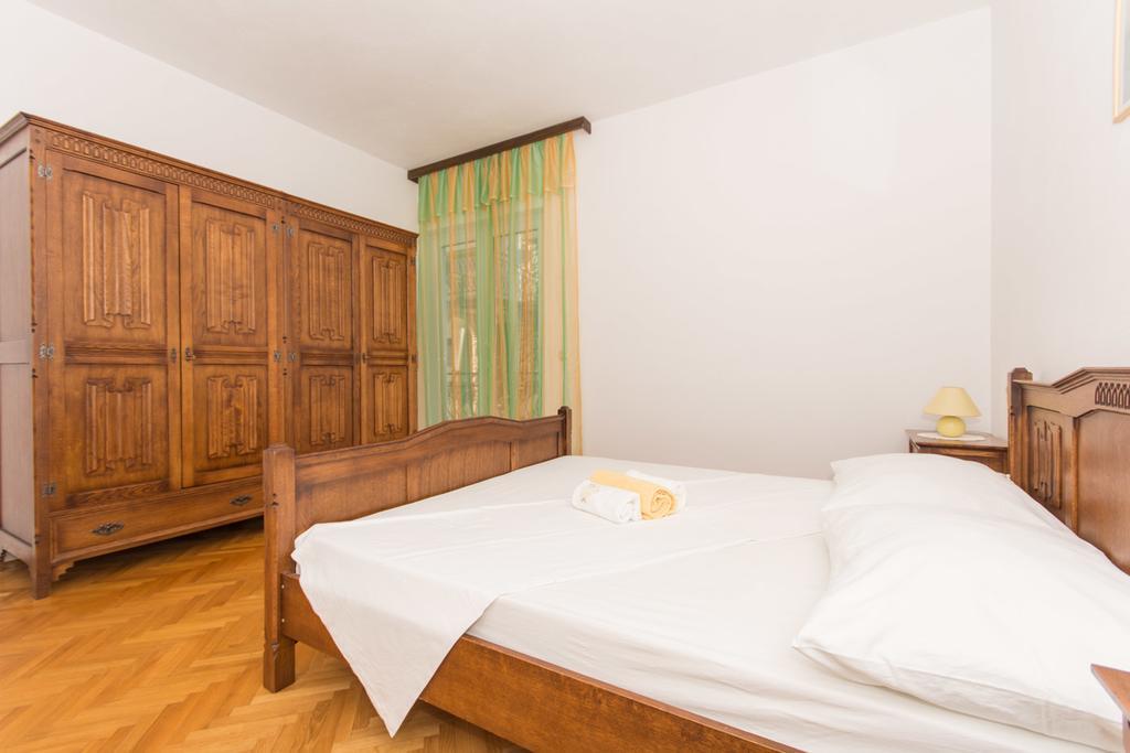 Apartmani Gaube Трогір Екстер'єр фото